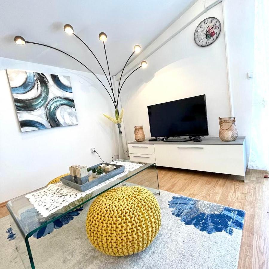 Dalmatian Village Charm - Spacious Villa With Pool Near Trogir Primorski Dolac Buitenkant foto